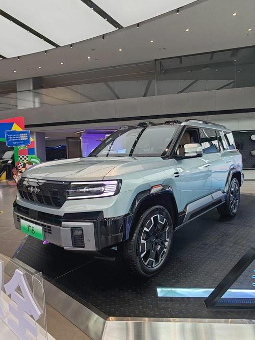 广州越秀区天纳浩企业管理咨询比亚迪方程豹硬派越野的爆款，英菲尼迪35周年与你共成长